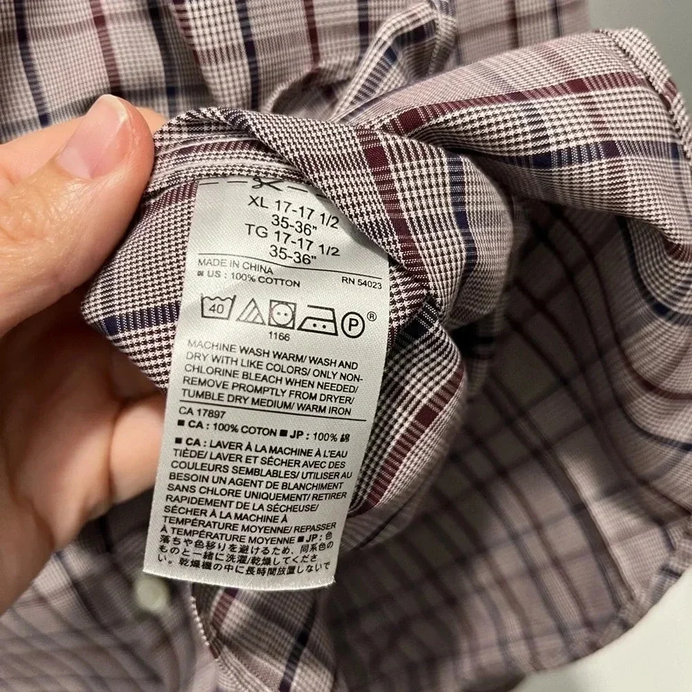 Banana republic non-iron slim fit maroon and navy plaid button down XL